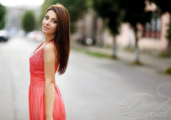 Caring Ukrainian Model Valeriya From Lugansk 24 Yo Hair Color Brown